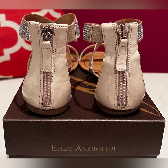 Enzo Angiolini Women’s “Eapersuit” Silver Rhinestone Sandals - Picture 4 of 9